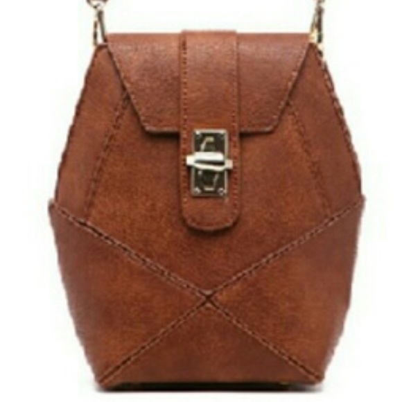 Frida Front Lock Crossbody Purse; Brown - Picture 3 of 5